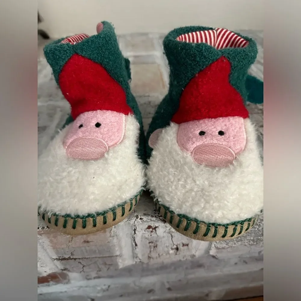 Hanna Andersson Santa Gnome Slippers Sz 7/8
